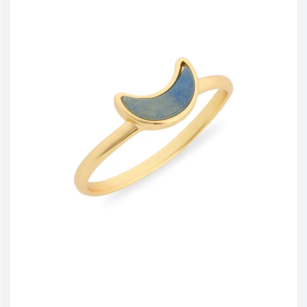 Medwell NWT Crescent moon ring size 7